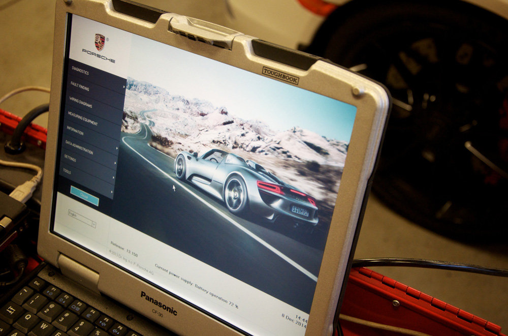 A close up image showing a screen shot of a Porsche PIWIS computer.