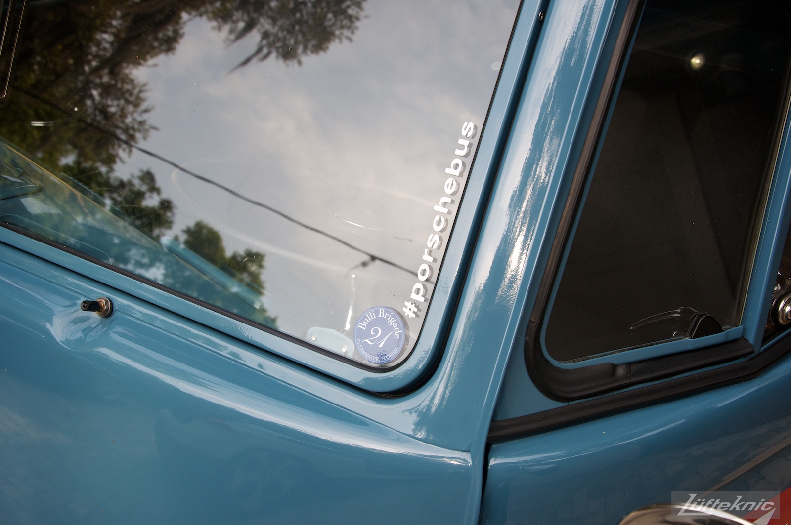 Dove Blue single cab VW Transporter with Lufteknic graphics.