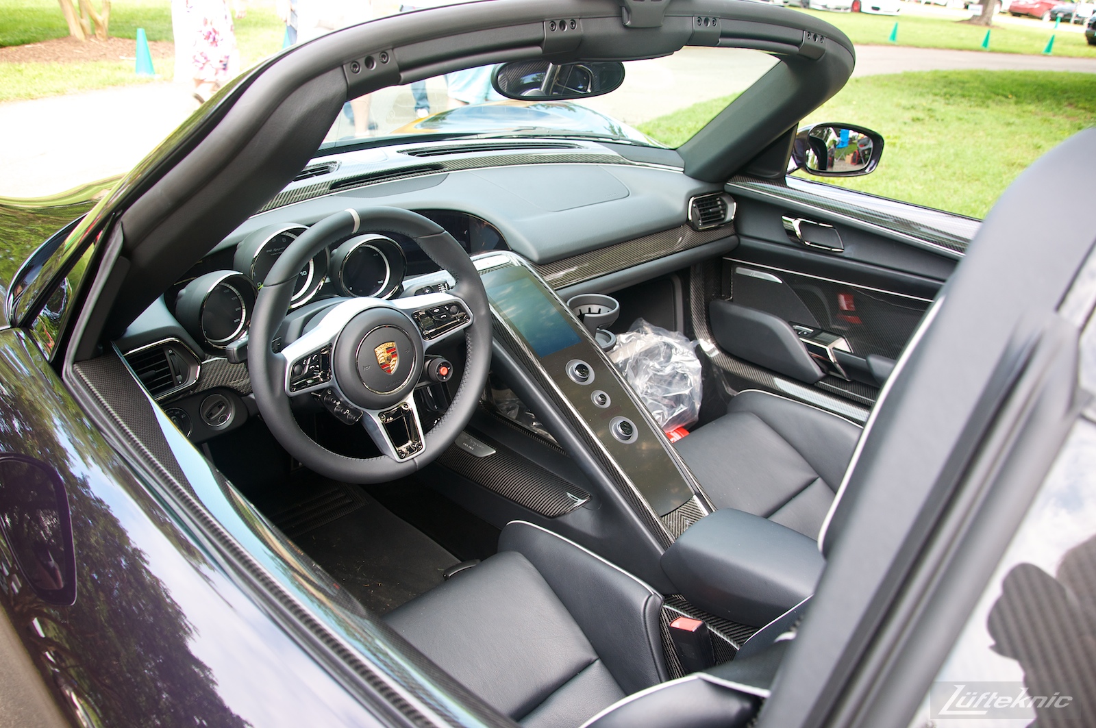 918 Spyder interior at the Richmond Porsche Meet.