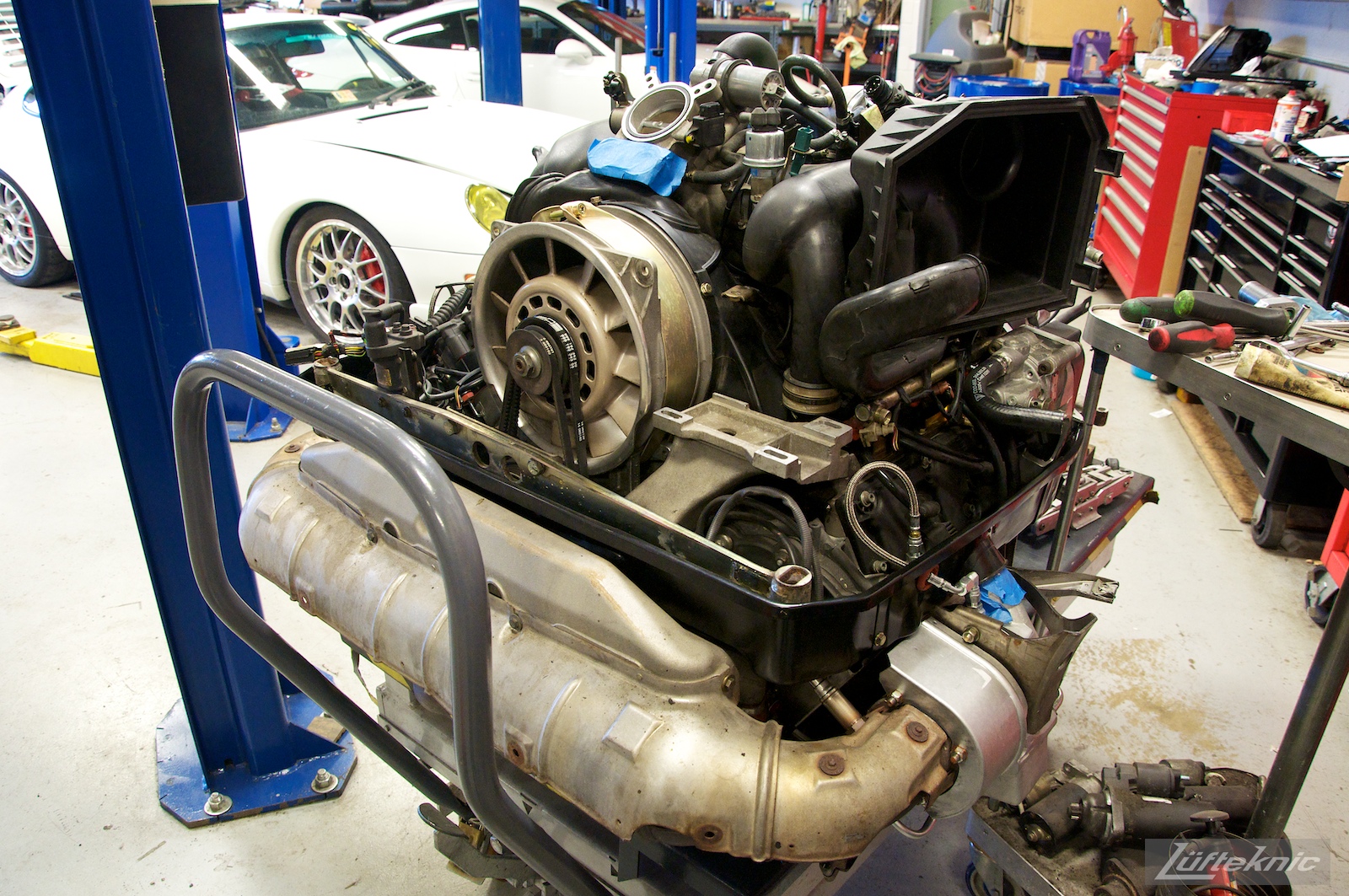 993 Turbo motor freshly rebuilt with hybrid turbos, waiting to be installed.