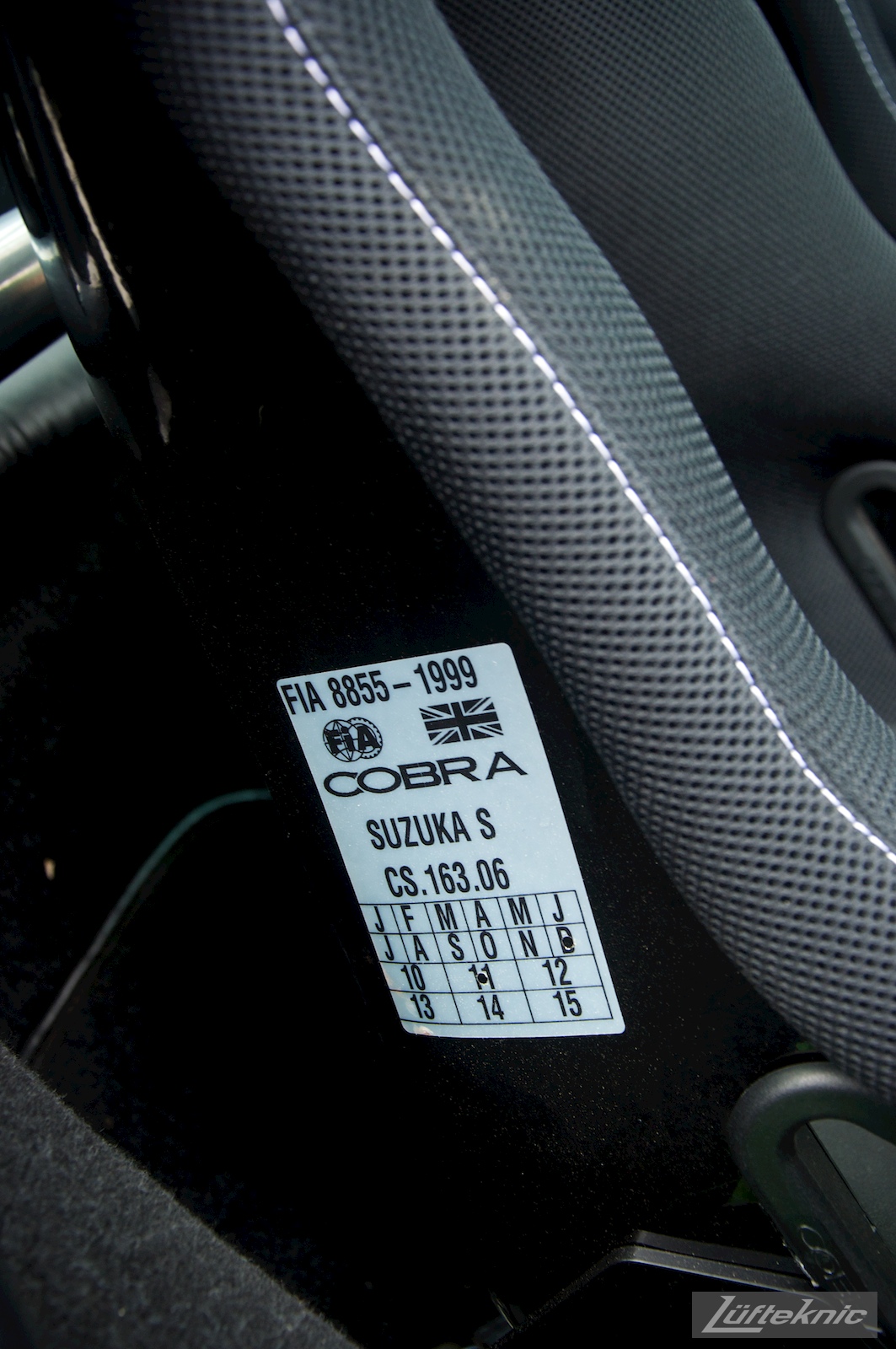 Cobra seat FIA label picture in a 993 Turbo,