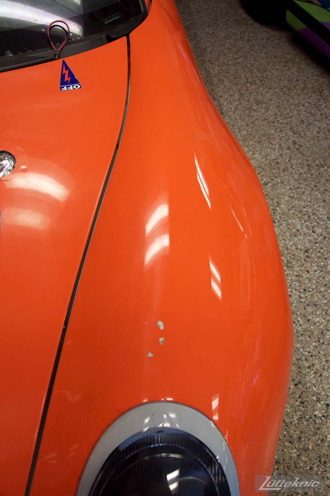 ZIP Racing Hazardous Sports Porsche 996 GT3 RS paint restoration